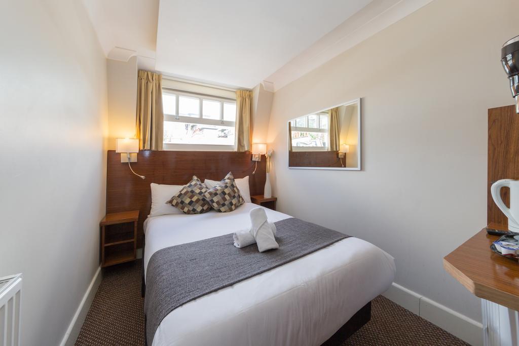 Chester Hotel London Exterior photo