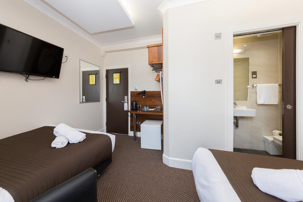 Chester Hotel London Exterior photo